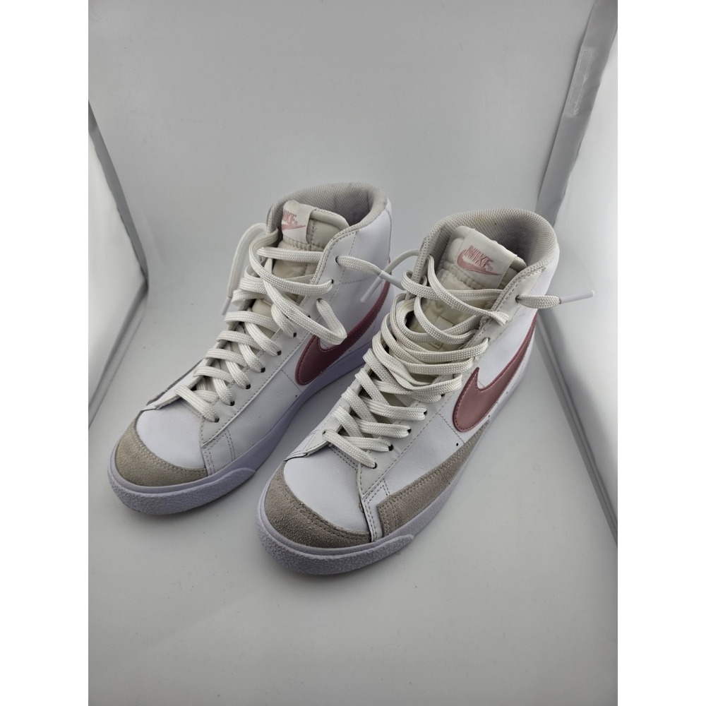 Size 7 -‎ Nike Blazer '77 Vintage Mid White Pink Oxford W